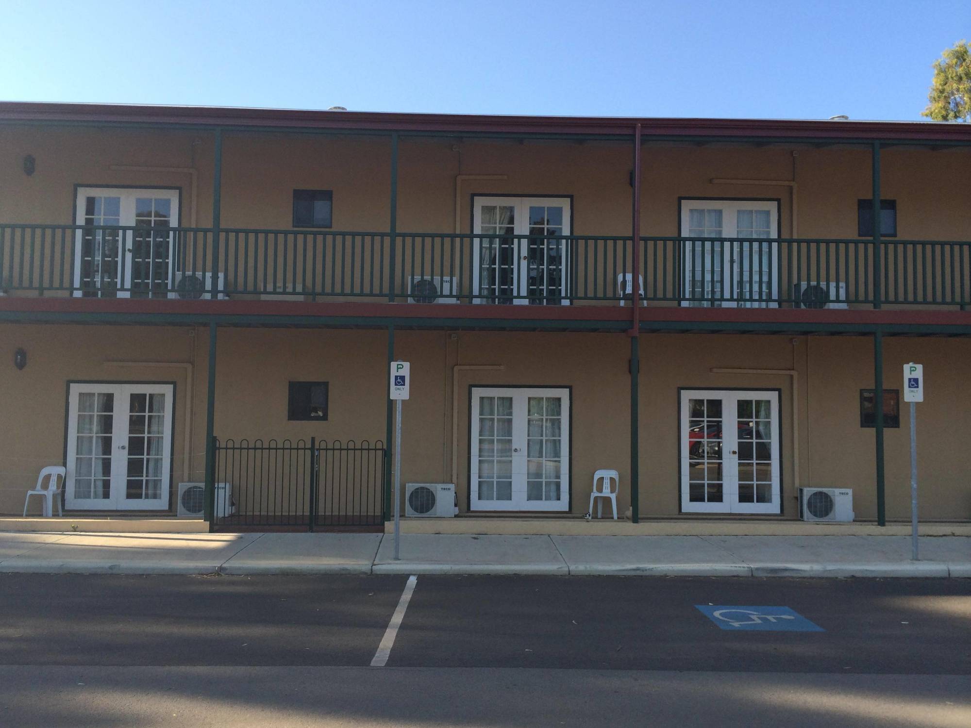 Avon Accommodation - York Exterior foto